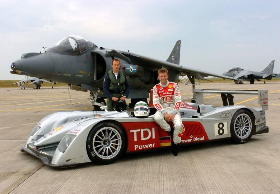  Audi R10 TDI 2006 года  (фото 8 из 16)
